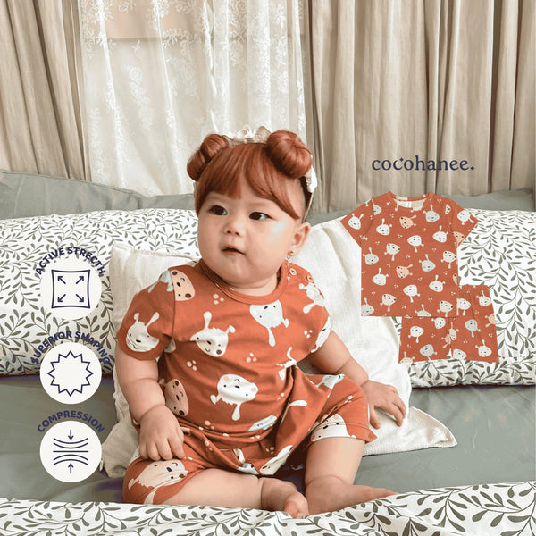 Cocohanee - Brown Puppies Baby Short Shoulder Button Pajamas - Piyama Bayi dengan Kancing di Bahu