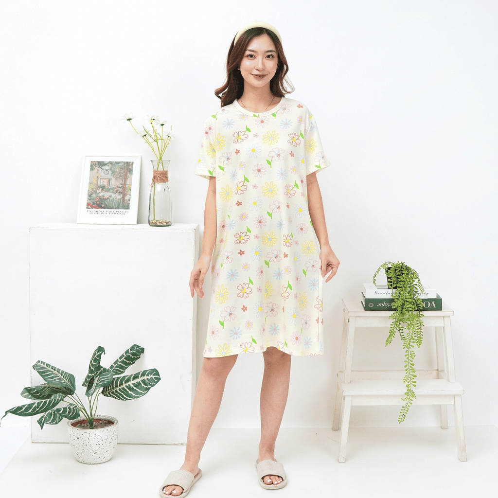 Blooming Flowers - Snuggle Tee - Piyama Tidur Dewasa