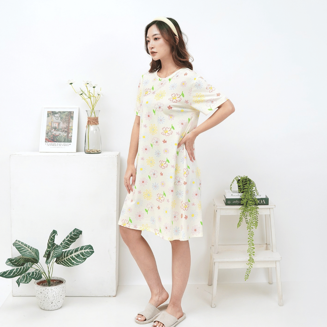 Blooming Flowers - Snuggle Tee - Piyama Tidur Dewasa