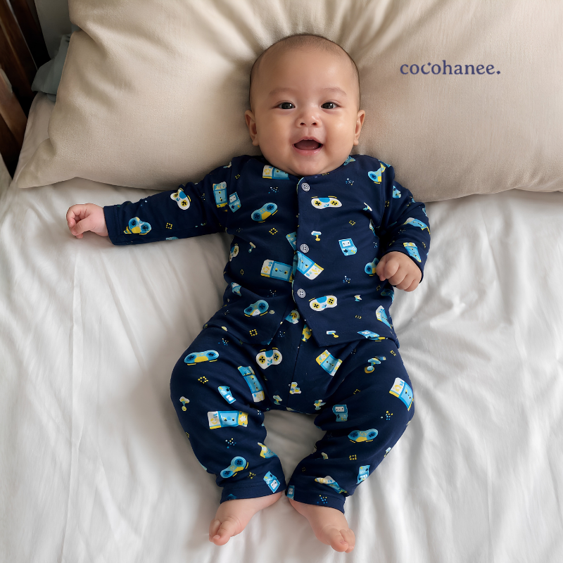 Cocohanee Wonderverse - Long Button Down Pajamas Game On!