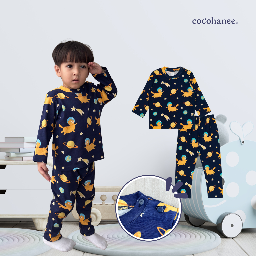 Cocohanee - Galaxy Cat Shoulder Button Long Pajamas - Piyama Bayi dan Anak dengan Kancing di Bahu