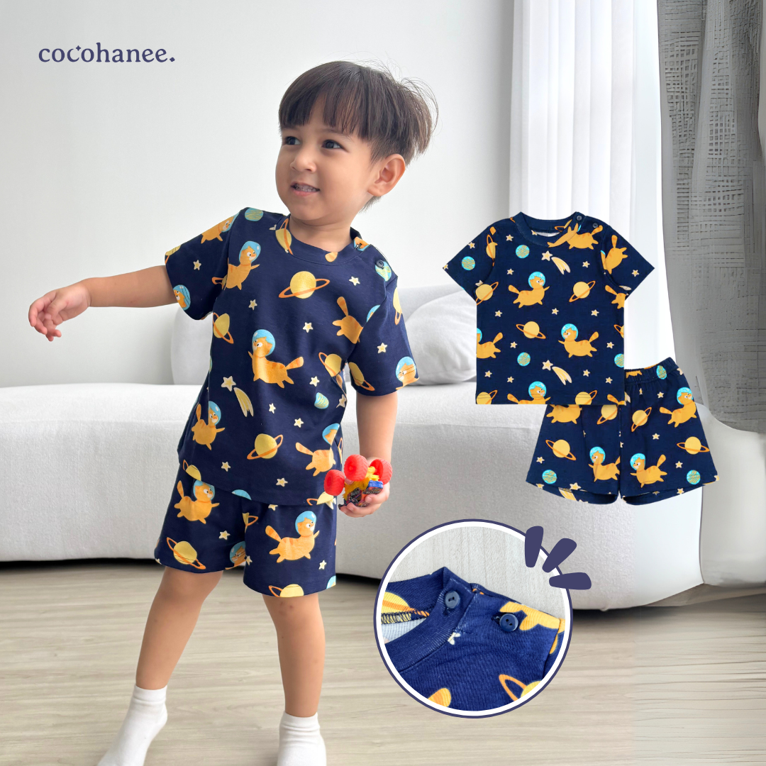 Cocohanee - Galaxy Cat Shoulder Button Short Pajamas - Piyama Bayi dan Anak dengan Kancing di Bahu