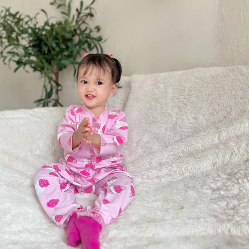 Cocohanee - Creamy Strawberry Baby Long Button Down Pajamas - Piyama Bayi dengan Kancing Depan