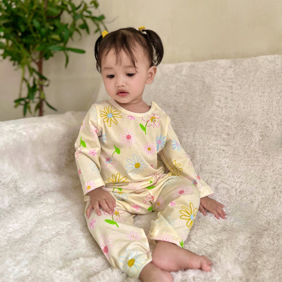 Blooming Flowers - Baby Long Shoulder Button Pajamas - Piyama Bayi dengan Kancing di Bahu