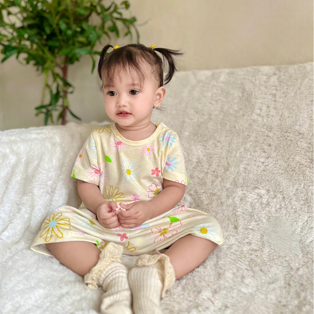 Blooming Flowers - Baby Short Shoulder Button Down Pajamas - Piyama Bayi dengan Kancing di Bahu