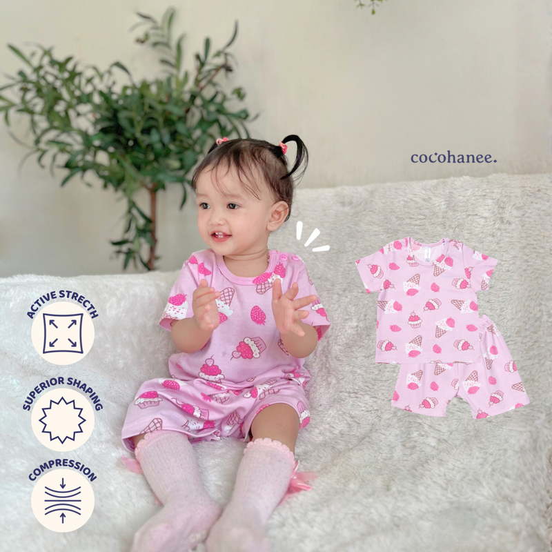 Cocohanee - Creamy Strawberry Baby Short Shoulder Button Pajamas - Piyama Bayi dengan Kancing di Bahu