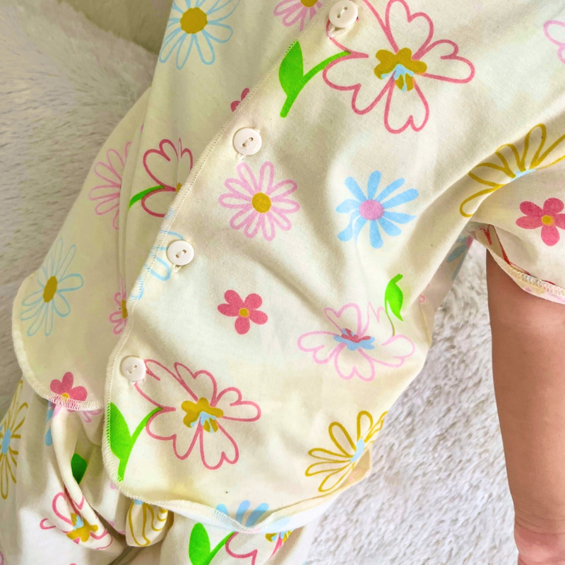 Blooming Flowers - Baby Short Button Down Pajamas - Piyama Bayi dengan Kancing Depan