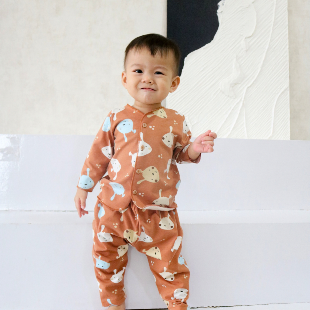 Cocohanee - Brown Puppies Baby Long Button Down Pajamas - Piyama Bayi dengan Kancing Depan