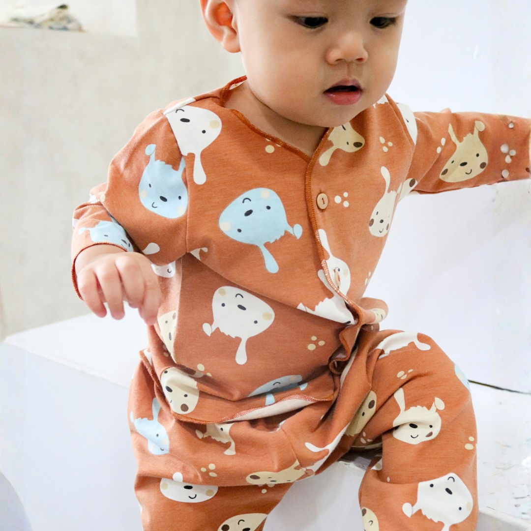 Cocohanee - Brown Puppies Baby Long Button Down Pajamas - Piyama Bayi dengan Kancing Depan