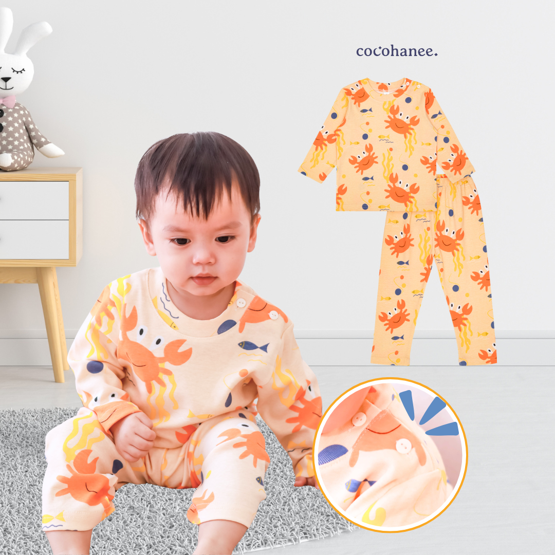 Cocohanee - Mr Craby Shoulder Button Long Pajamas - Piyama Bayi dan Anak dengan Kancing di Bahu